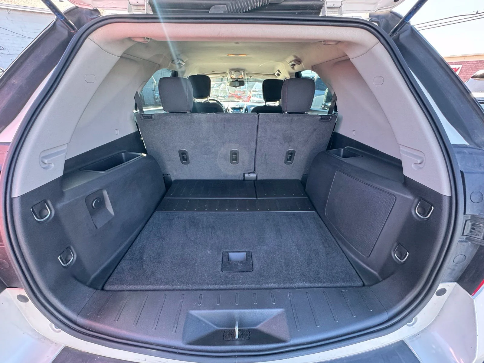 Used 2013 White Chevrolet LS image 25