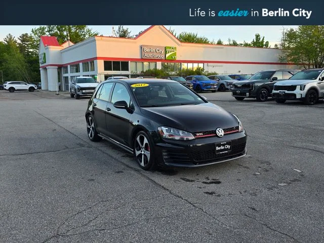 2017 Volkswagen Golf GTI 2.0T SE w/Performance Pk 4-door DSG's photo