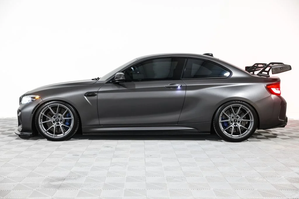 Used 2018 White BMW Base image 13