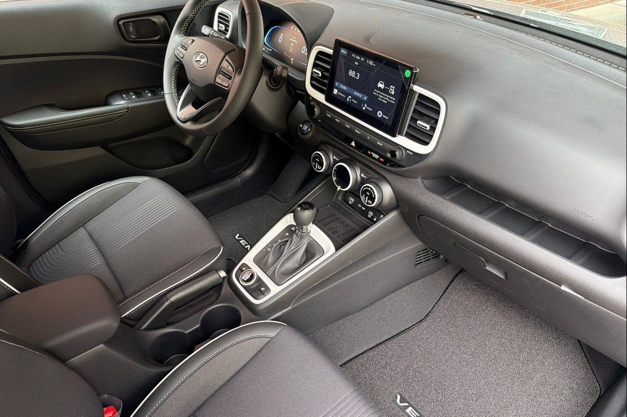 New 2026 Gray Hyundai SEL w/Two-Tone Roof image 19
