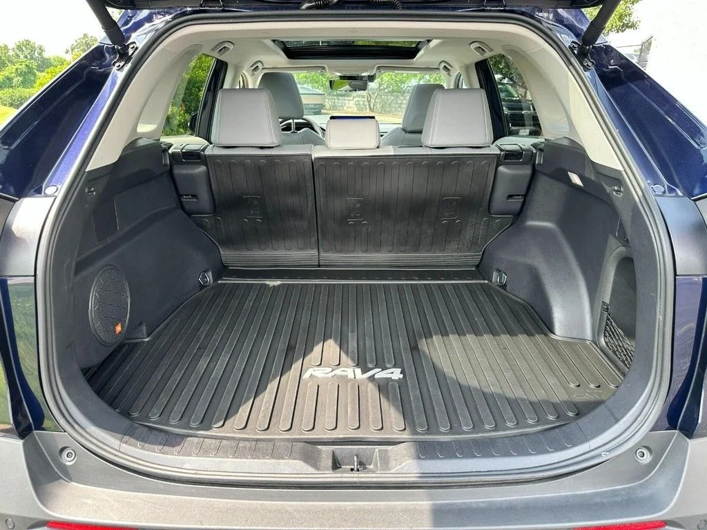 Used 2024  Toyota Limited image 7
