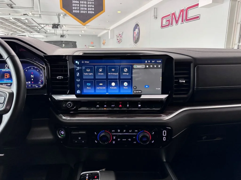 2024 Chevrolet Silverado 1500 RST - Photo 18