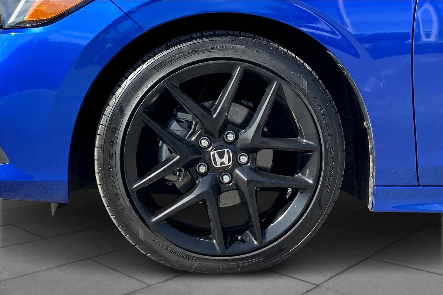 Used 2023 Aegean Blue Metallic Honda Sport image 11