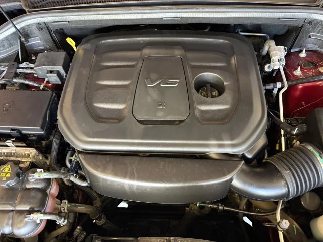 Used 2021 Red Jeep Limited image 27