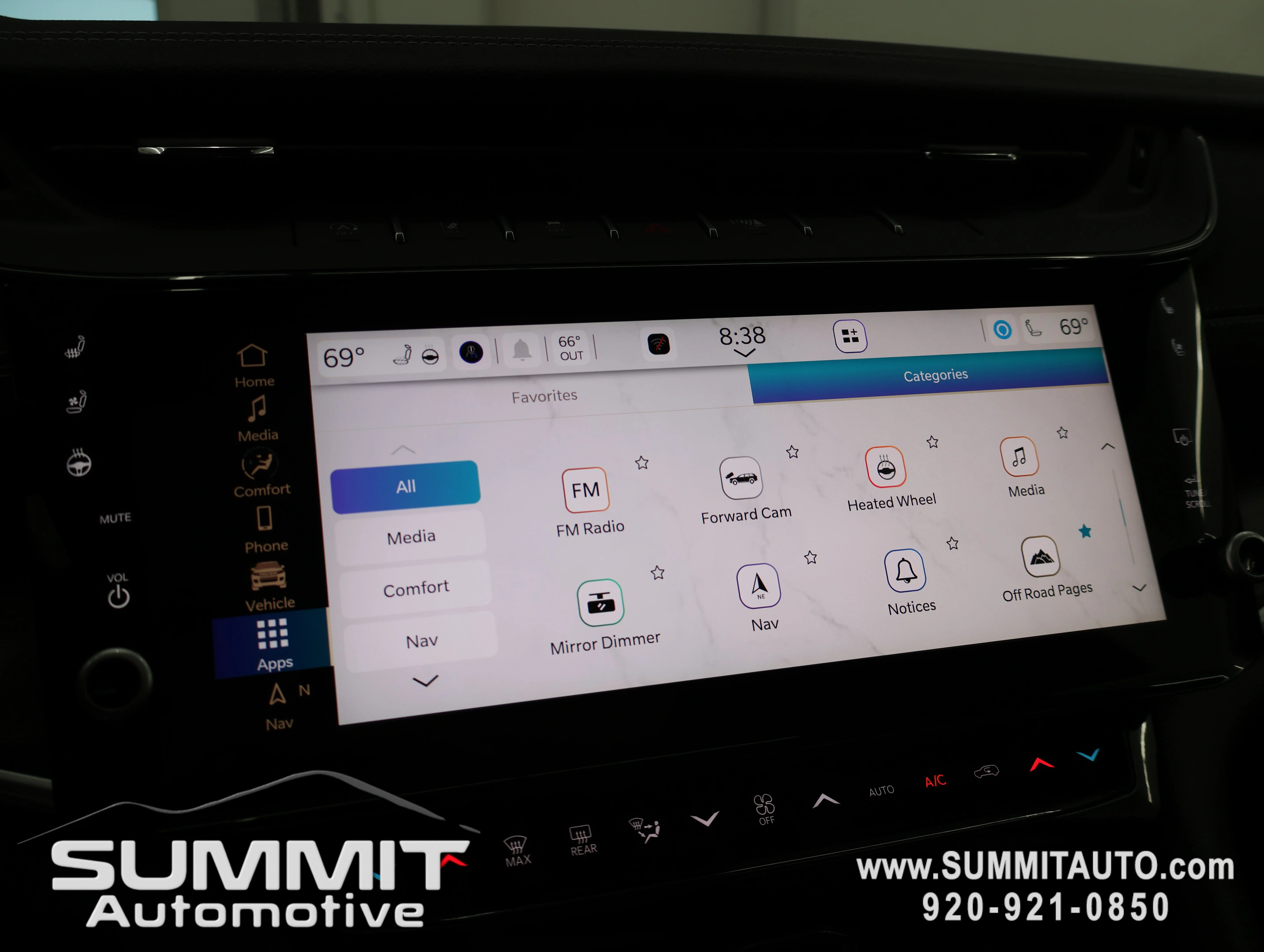 New 2026 Diamond Black Crystal Pearl-Coat Exterior Paint Jeep Limited Reserve image 72