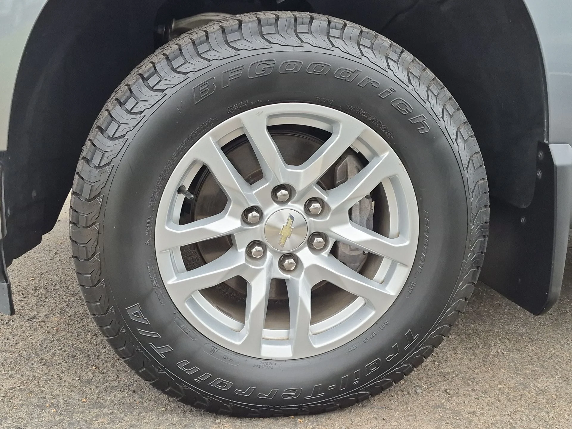 Used 2019 Gray Chevrolet LTZ image 33