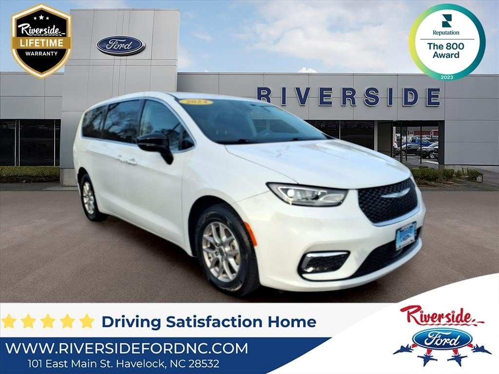 2024 Chrysler Pacifica
