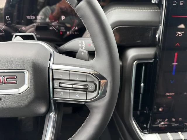 New 2026 Sterling Metallic GMC Elevation image 28