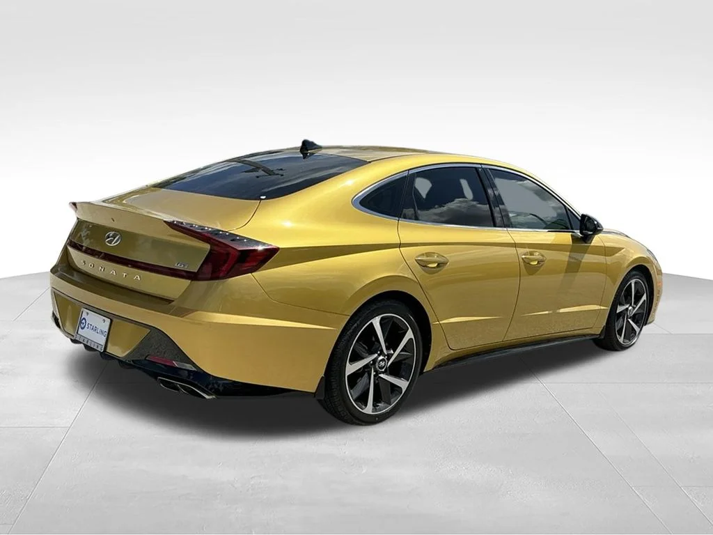 Used 2021 Yellow Hyundai SEL Plus image 10