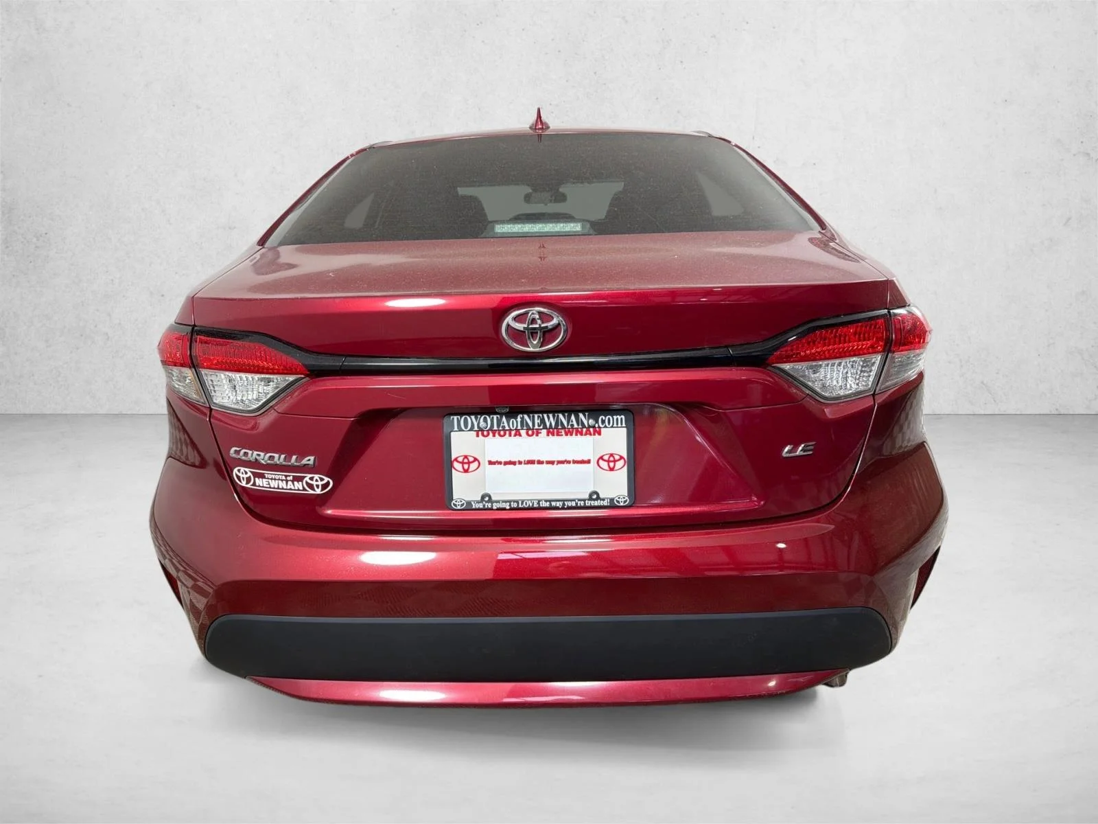 Used 2022 Black Toyota LE image 4