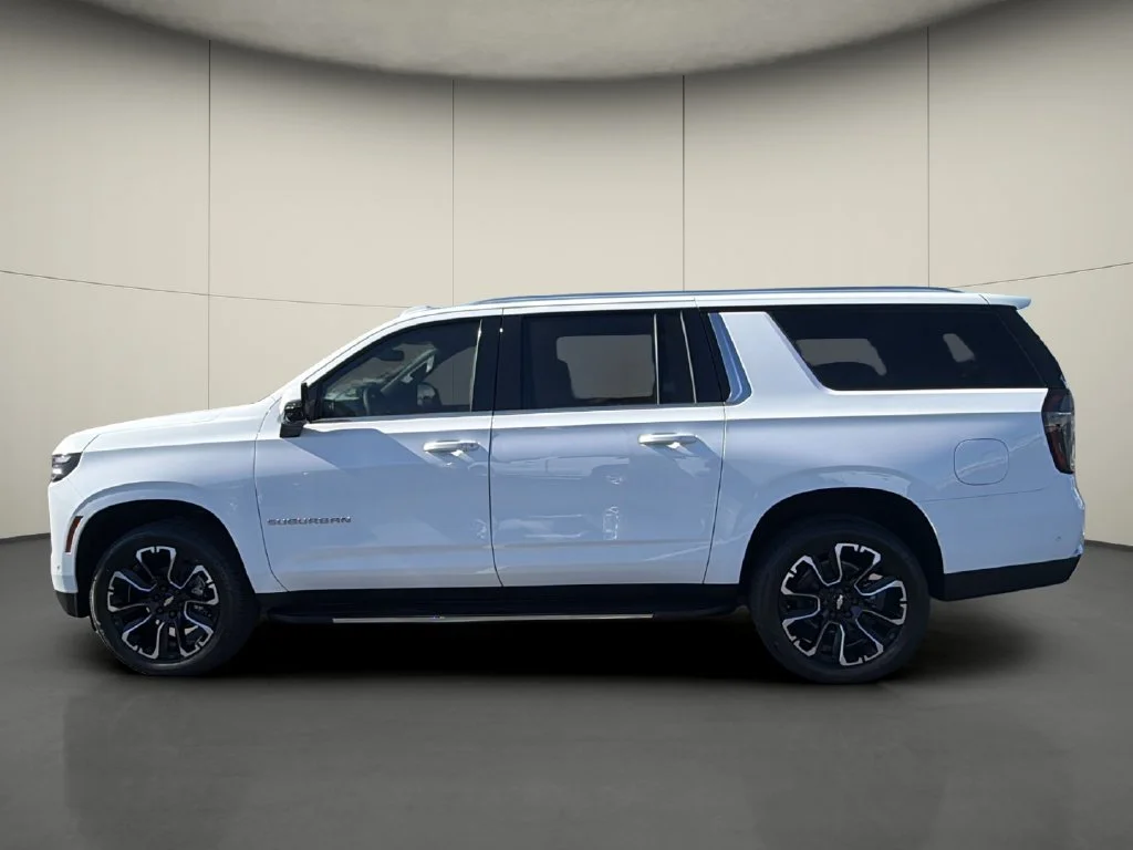 New 2026 Summit White Chevrolet LT image 3