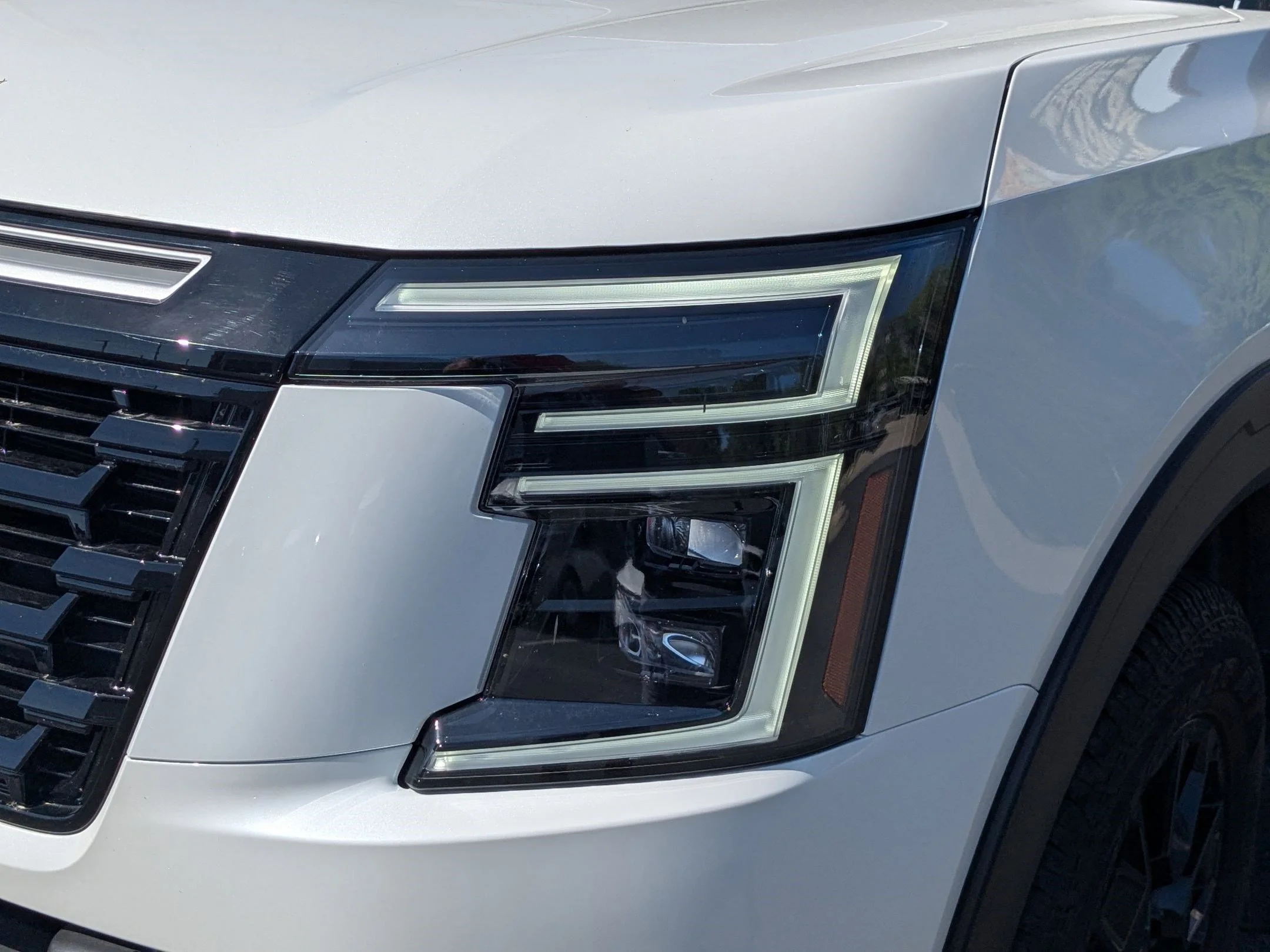 2025 Nissan Armada PRO-4X - Photo 10