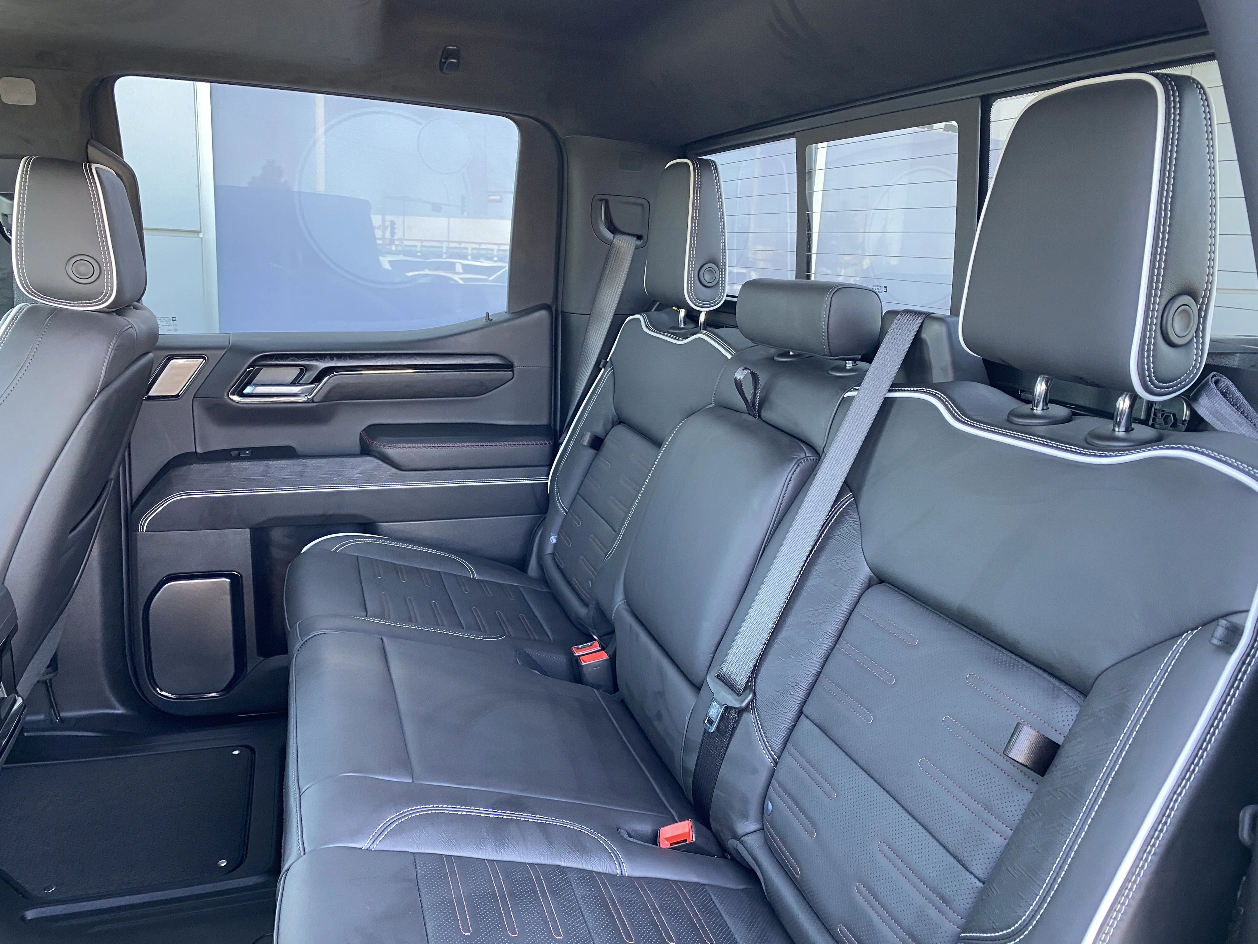 New 2026 STERLING METALLIC GMC AT4X image 29