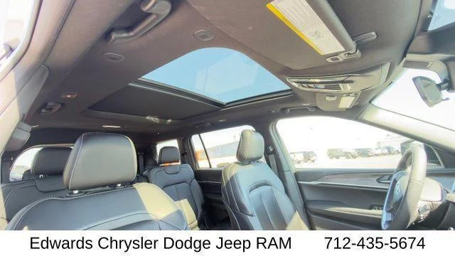 New 2026 Silver Zynith Jeep Limited image 38
