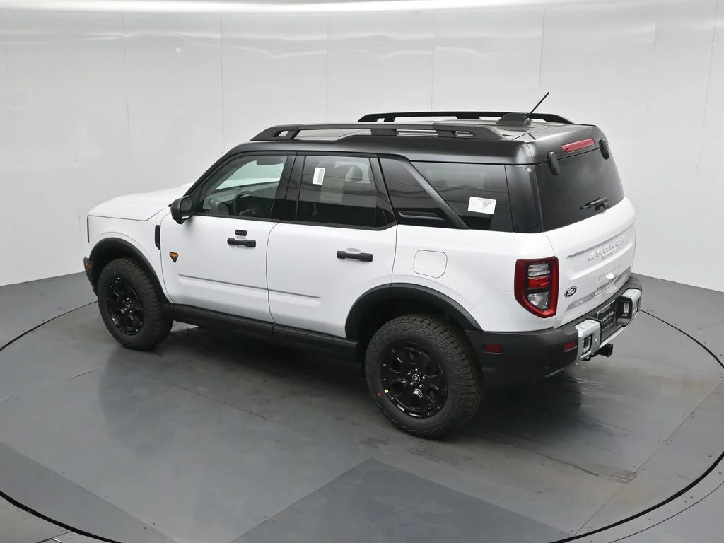 New 2026 Oxford White Ford Badlands image 44