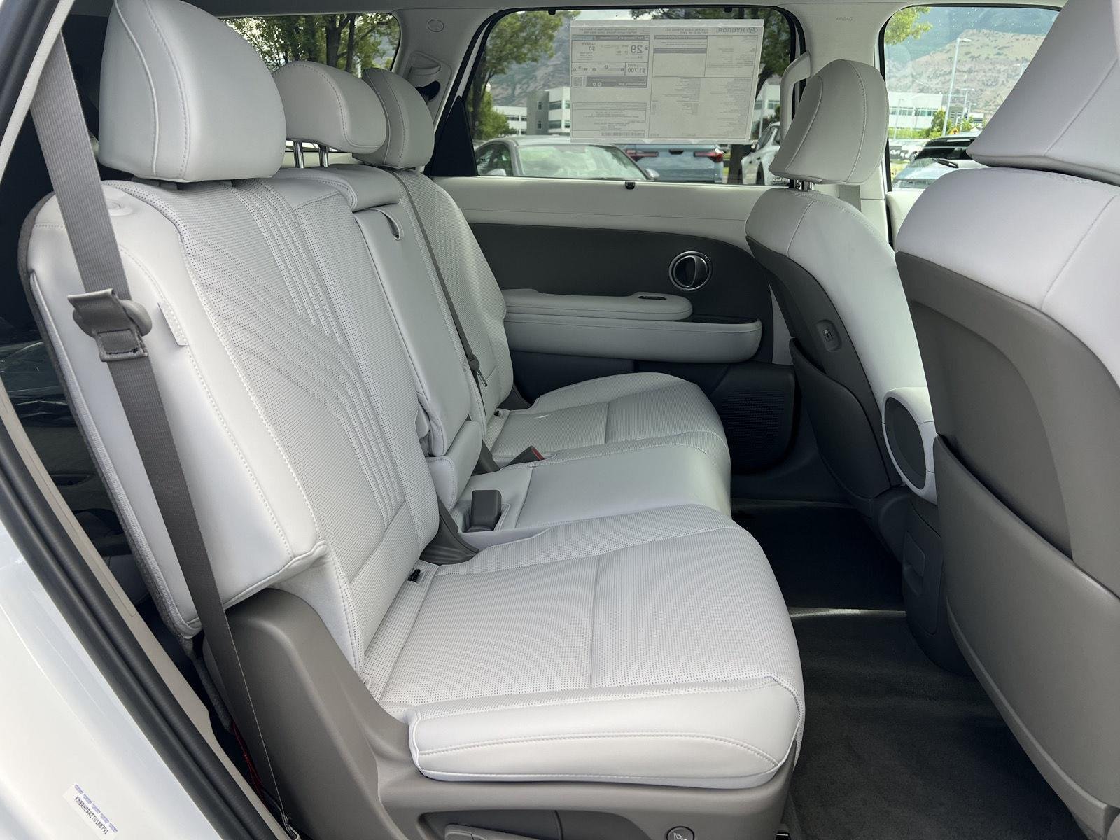 New 2026 Creamy White Pearl Hyundai SEL Premium 8P image 26