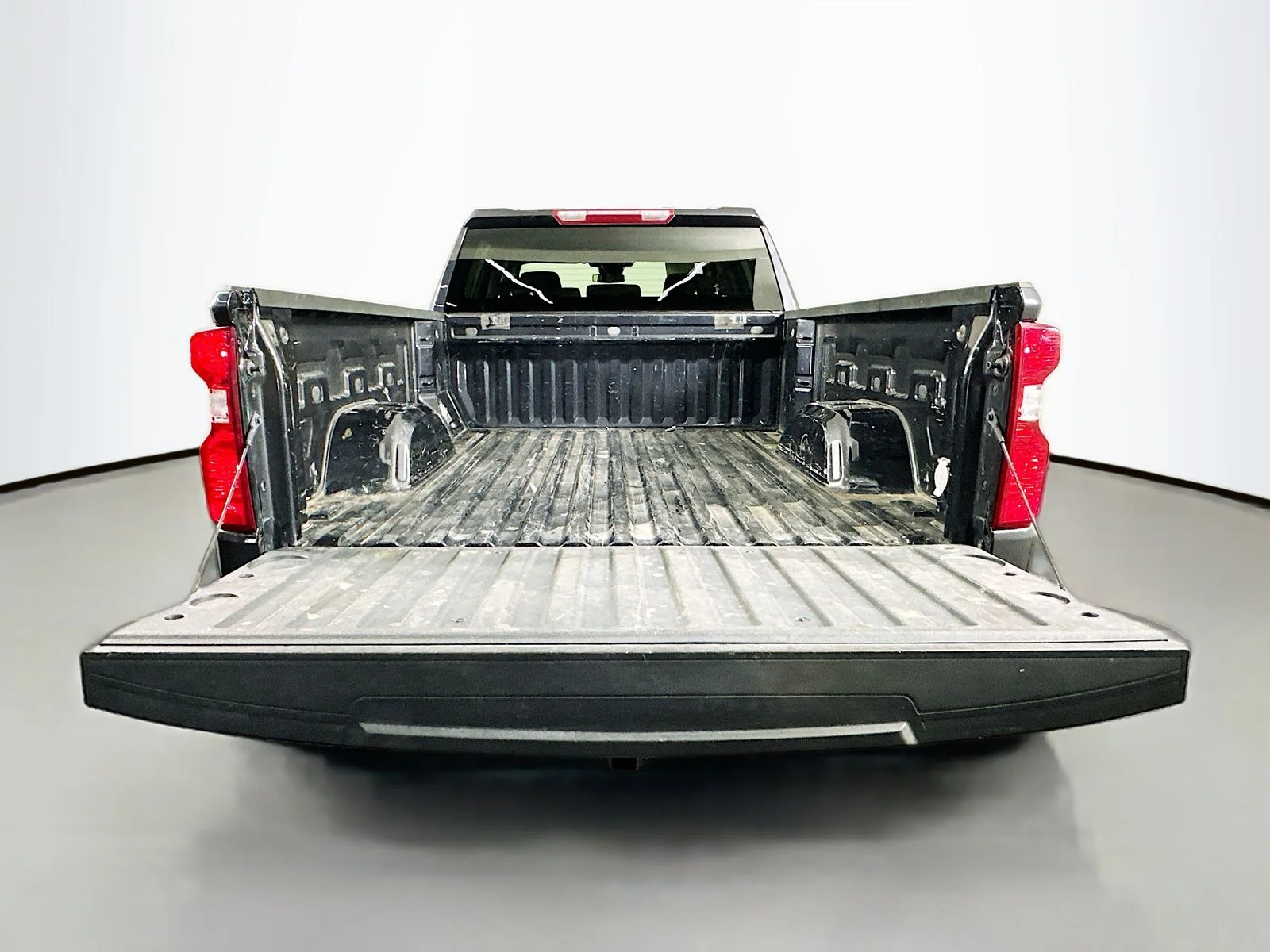 Used 2022 Dark Ash Metallic Chevrolet LT image 27