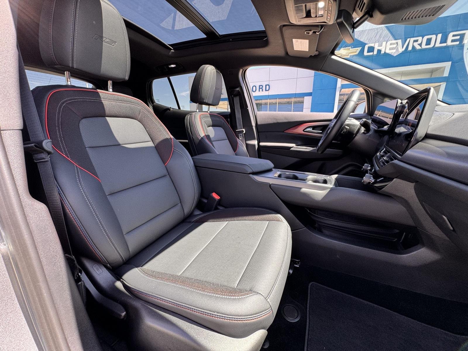 2026 Chevrolet Equinox EV RS - Photo 52