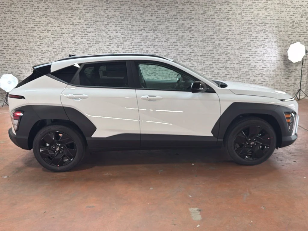 New 2027 Atlas White Hyundai SEL Sport image 8