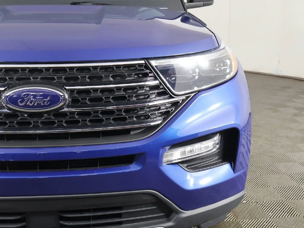 Used 2023 Blue Ford XLT image 13