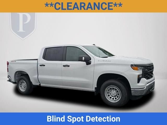 New 2026 Summit White Chevrolet WT image 2