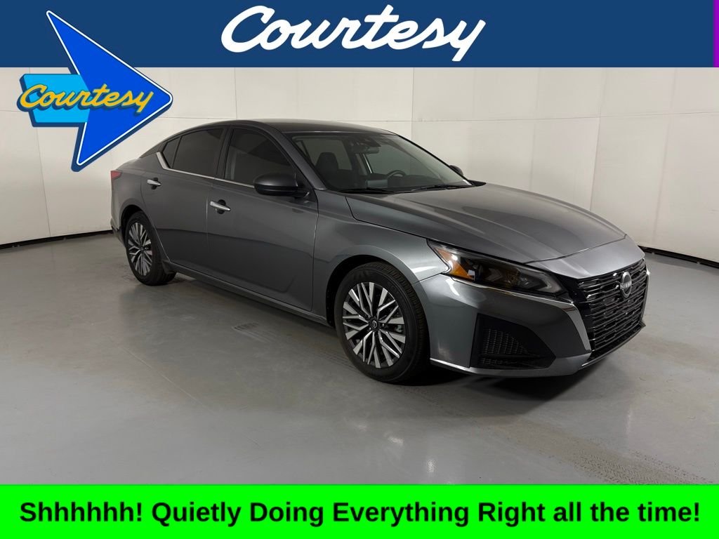 2024 Nissan Altima SV