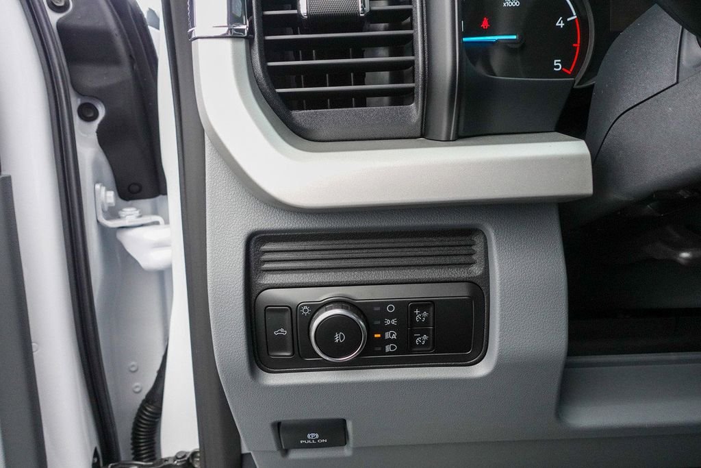 New 2026 Oxford White Ford F-250® XLT image 23