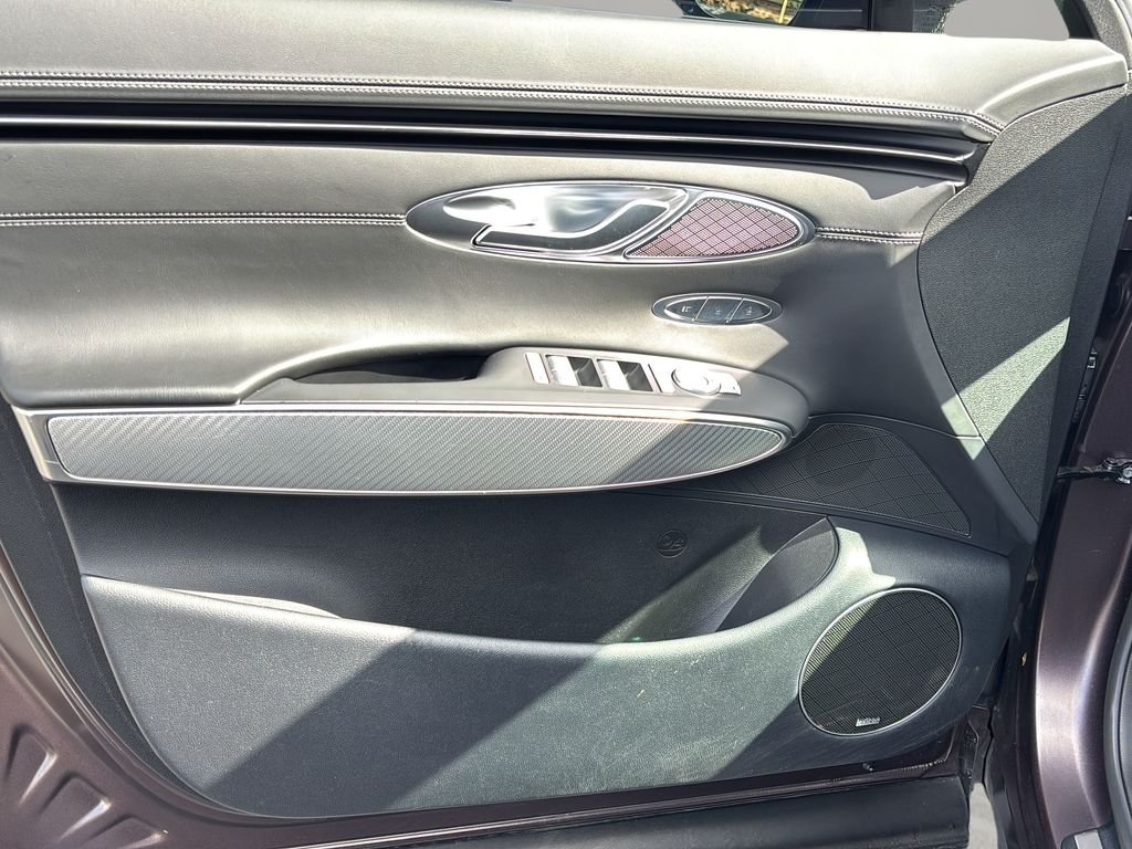 2023 GENESIS GV70 Standard - Photo 16