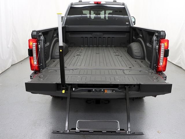 New 2026 Carbonized Gray Metallic Ford F-250® XLT image 6
