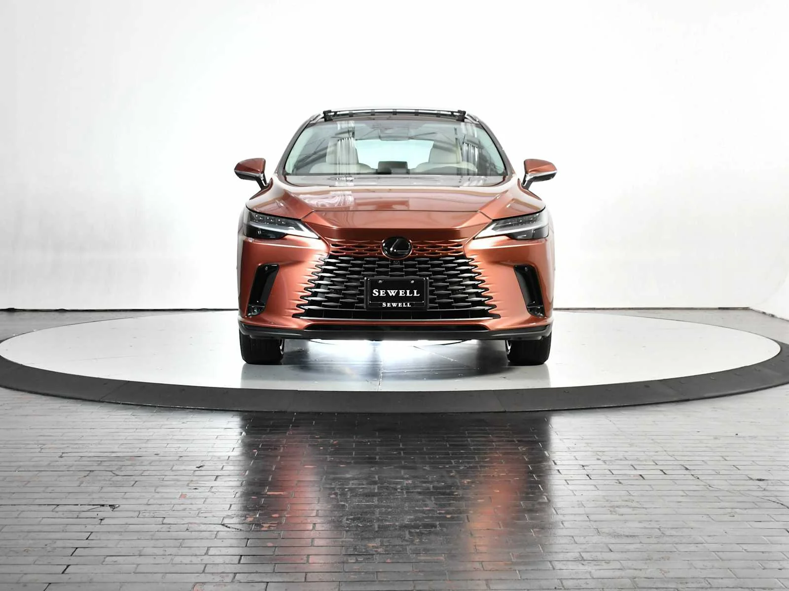 Used 2023 Copper Crest Lexus Luxury image 10