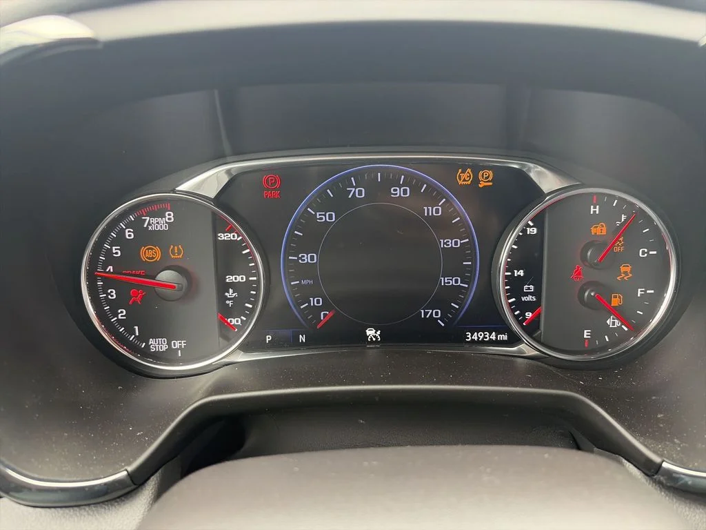 Used 2024 Gray Chevrolet RS image 21
