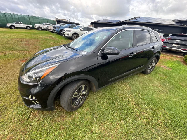 Certified Used 2022 Black Kia LXS image 3