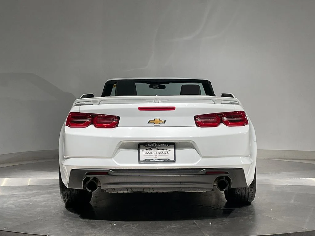 Used 2019 White Chevrolet 1LT image 7
