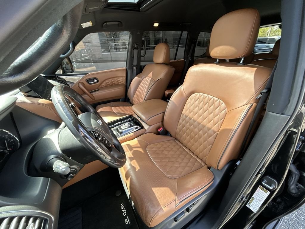 Certified Used 2024 Black INFINITI Sensory image 15