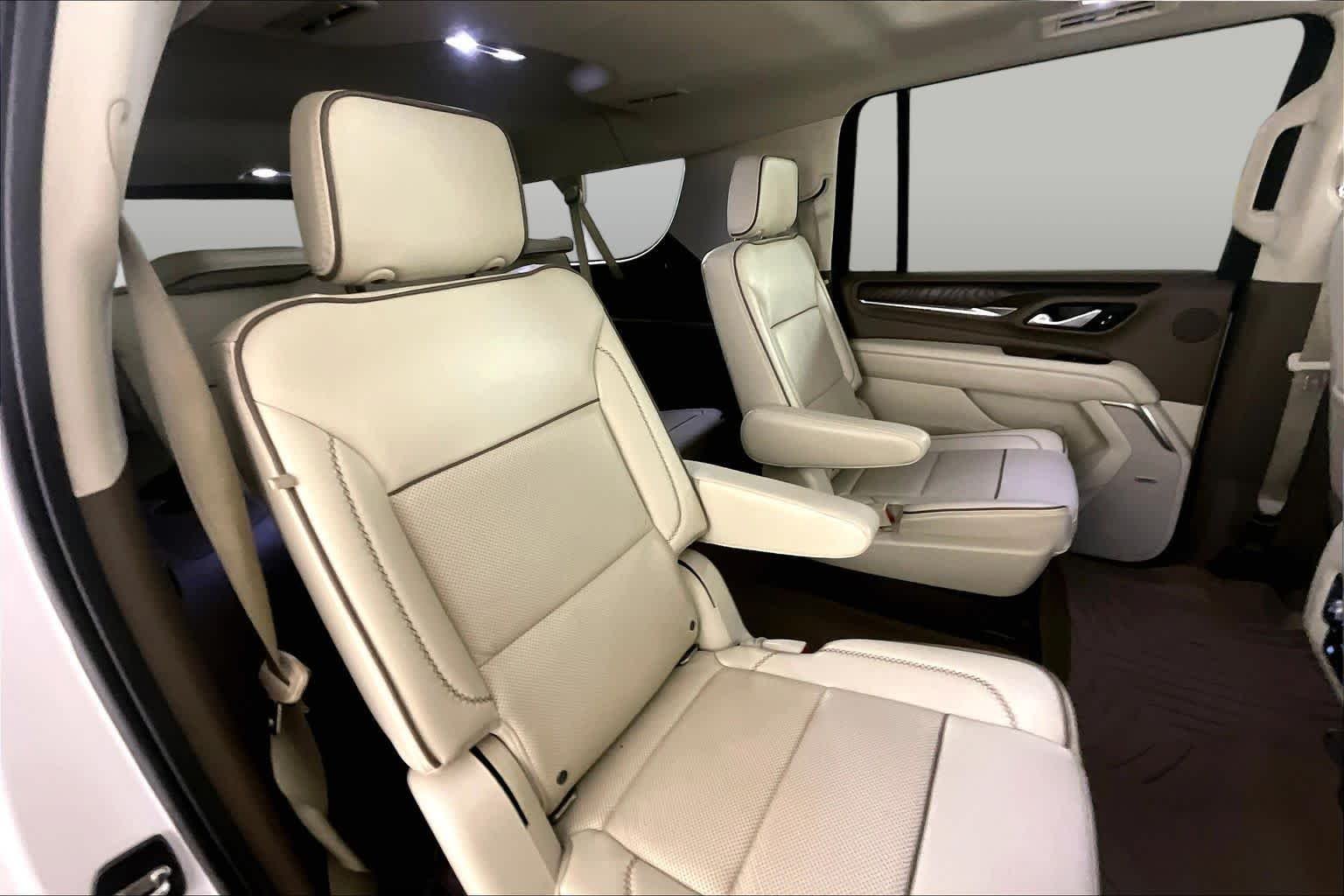 2022 GMC Yukon XL Denali - Photo 20