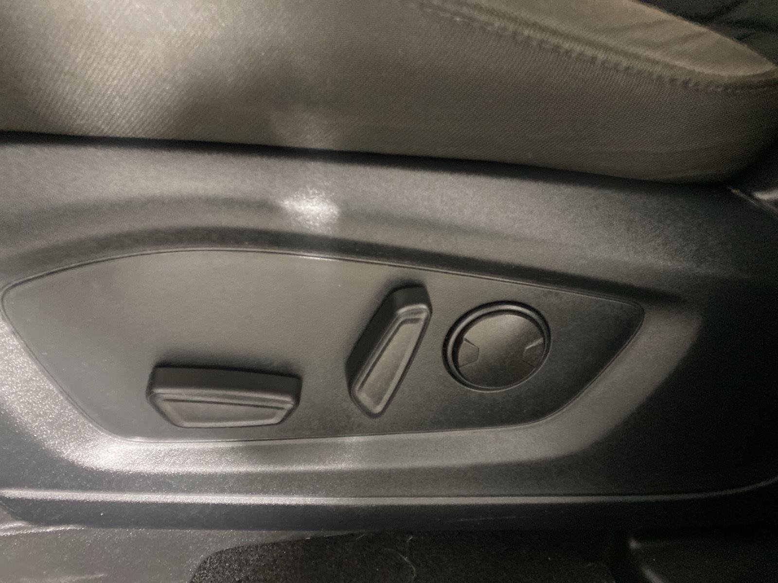 Used 2020 Agate Black Ford XLT image 14