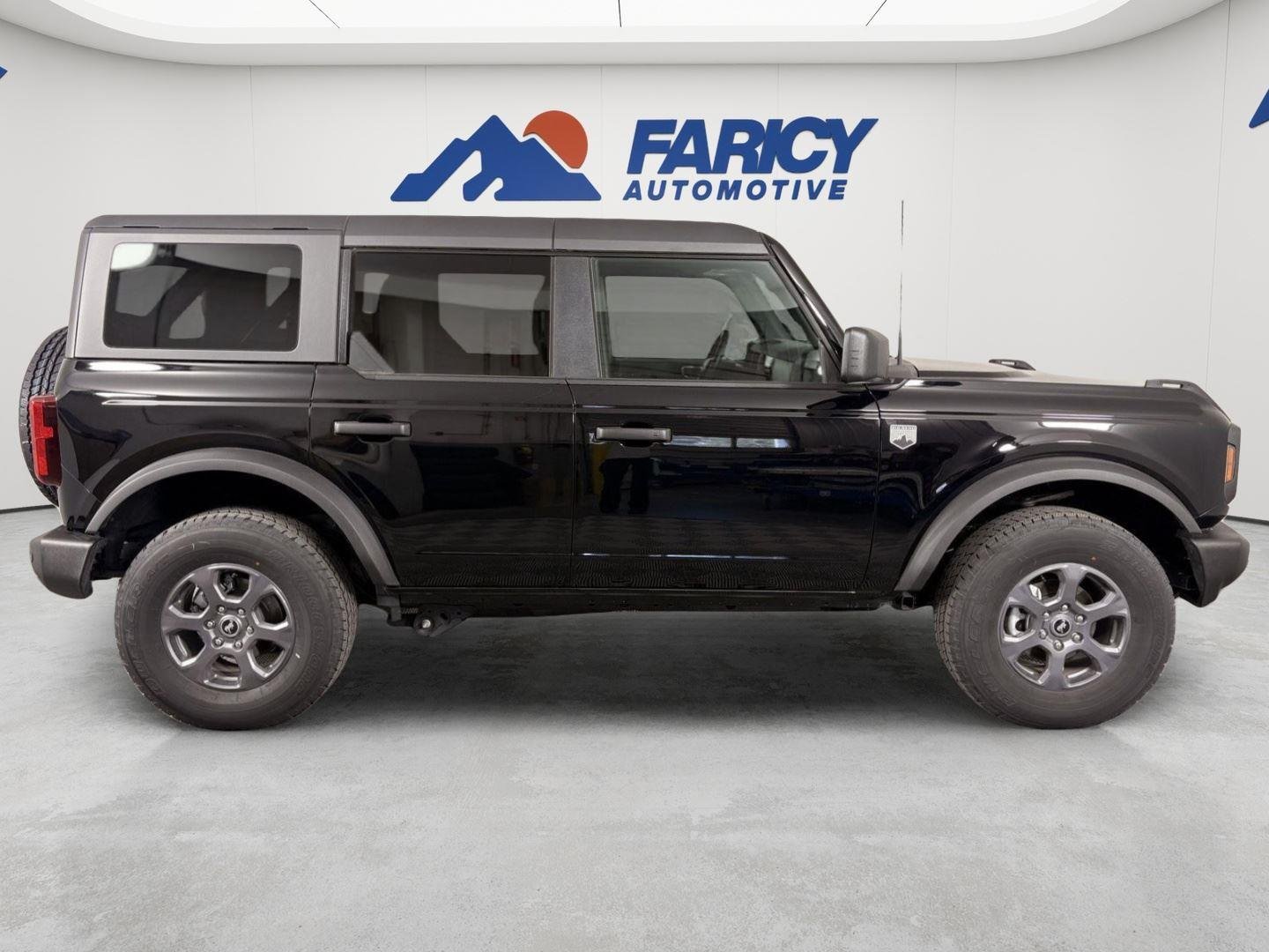 Used 2025 Shadow Black Ford Big Bend image 9