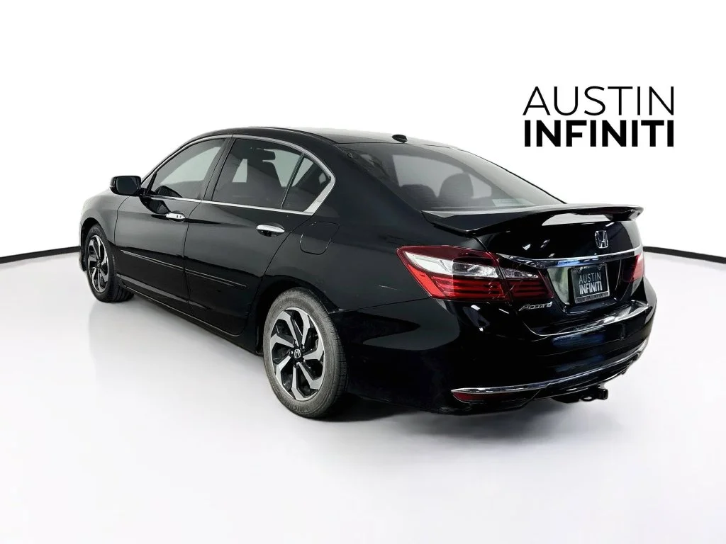 Used 2016 Black Honda EX-L image 5