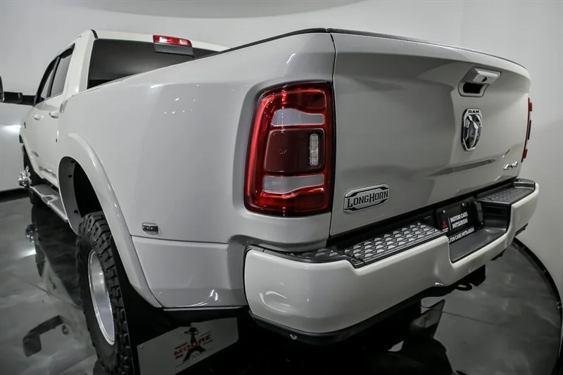 2022 RAM Ram 3500 Pickup Longhorn - Photo 8