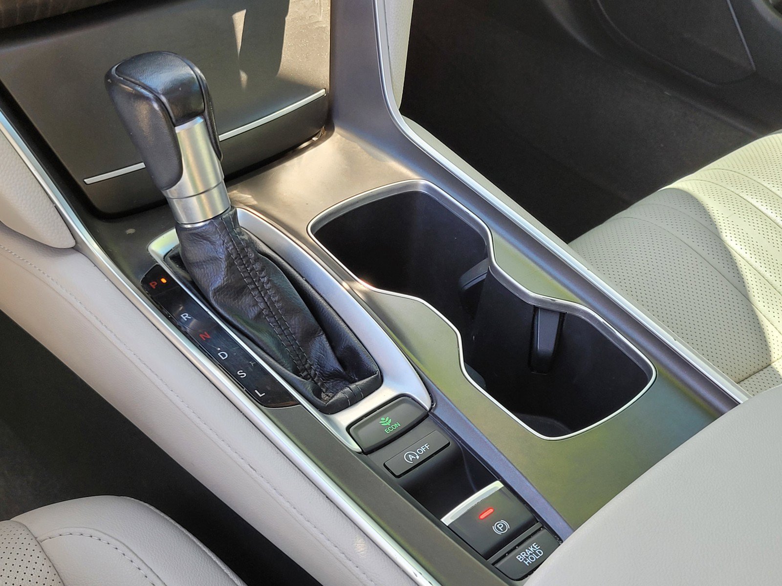 Used 2022  Honda EX-L image 22
