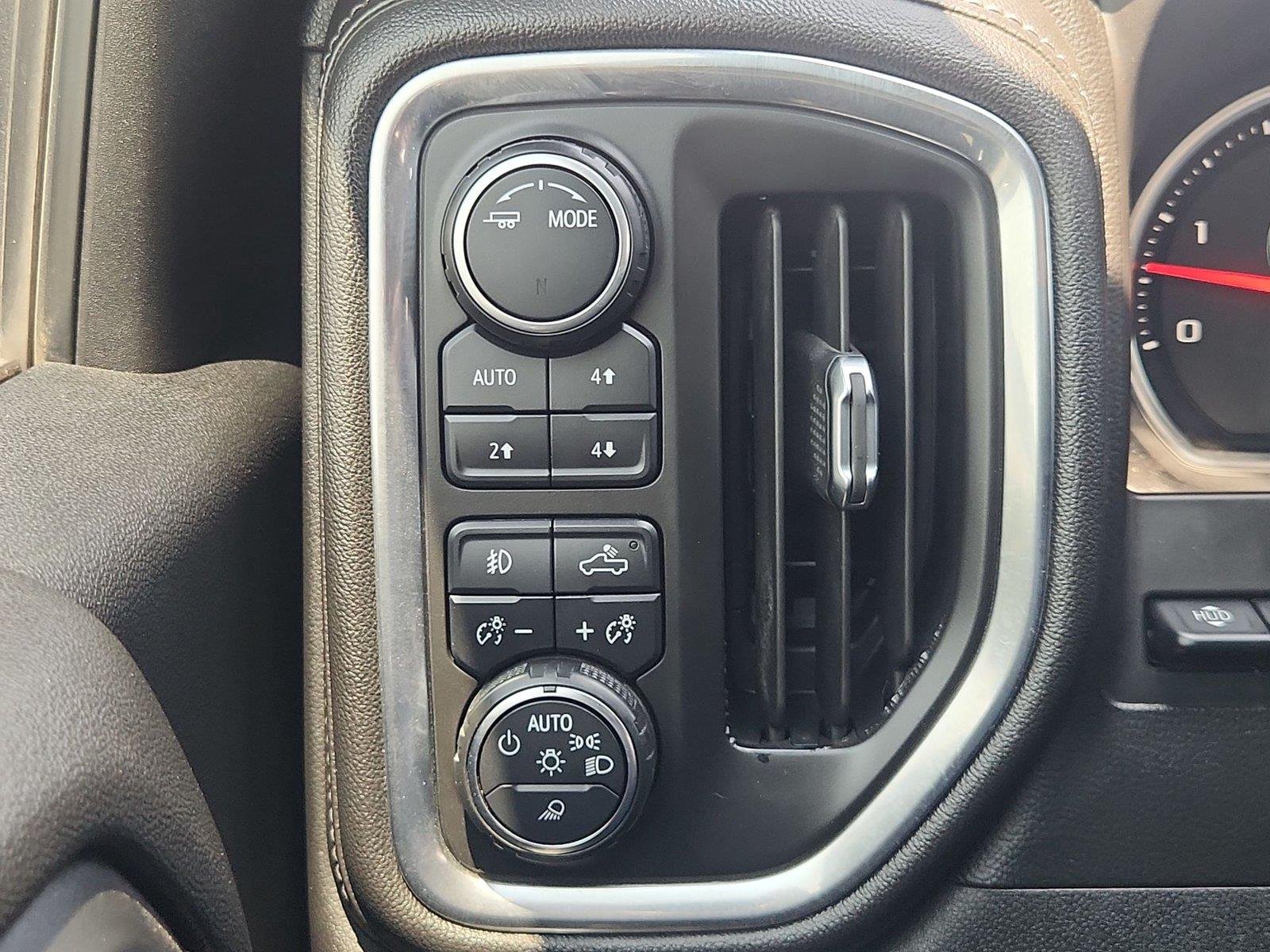 2020 Chevrolet Silverado 3500HD LTZ - Photo 18