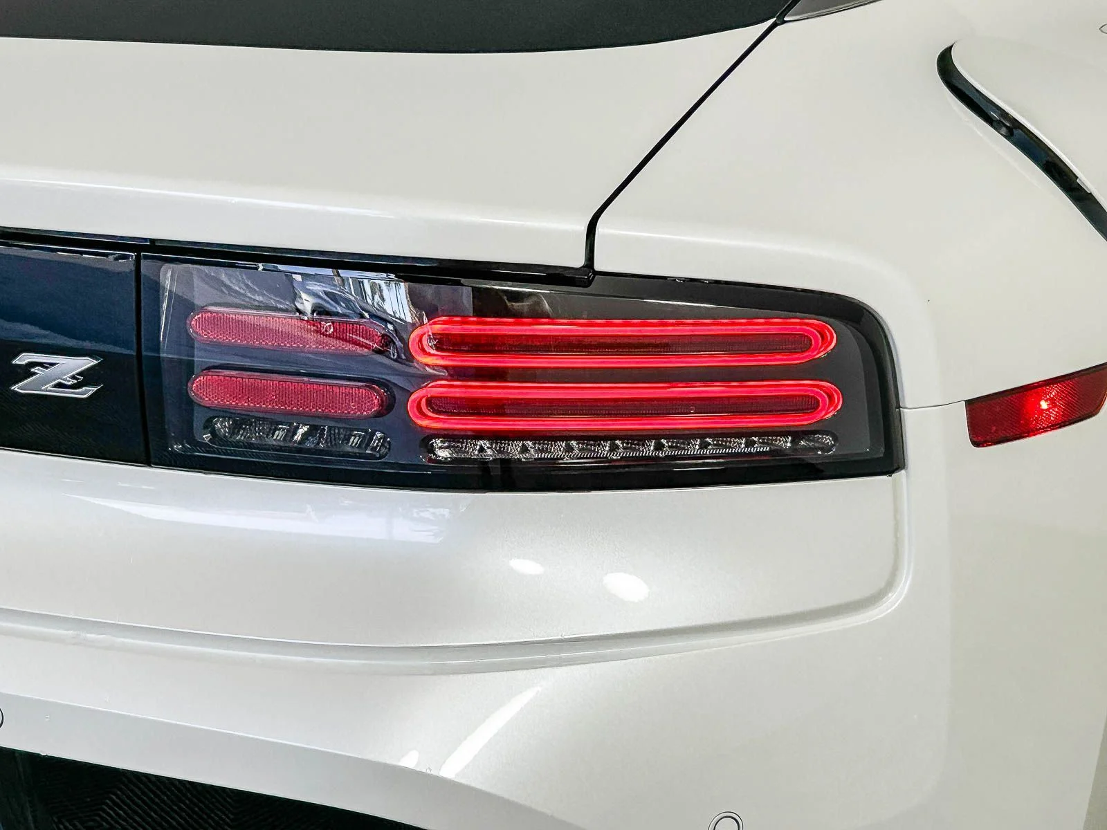 New 2026 White Nissan Sport image 9