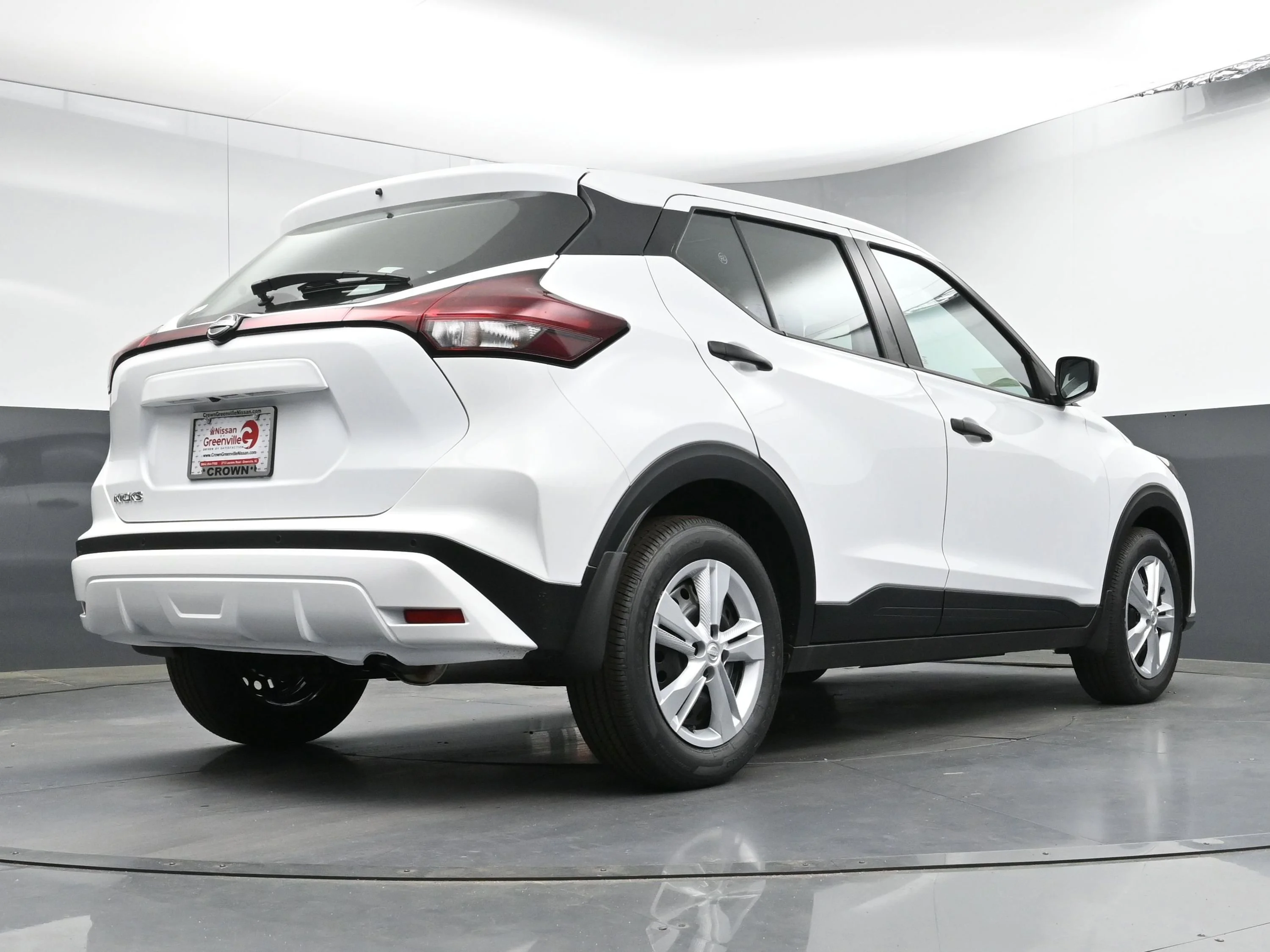 2025 Nissan KICKS PLAY Base - Photo 23