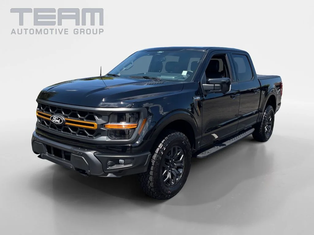 Used 2025 Black Ford Tremor image 3