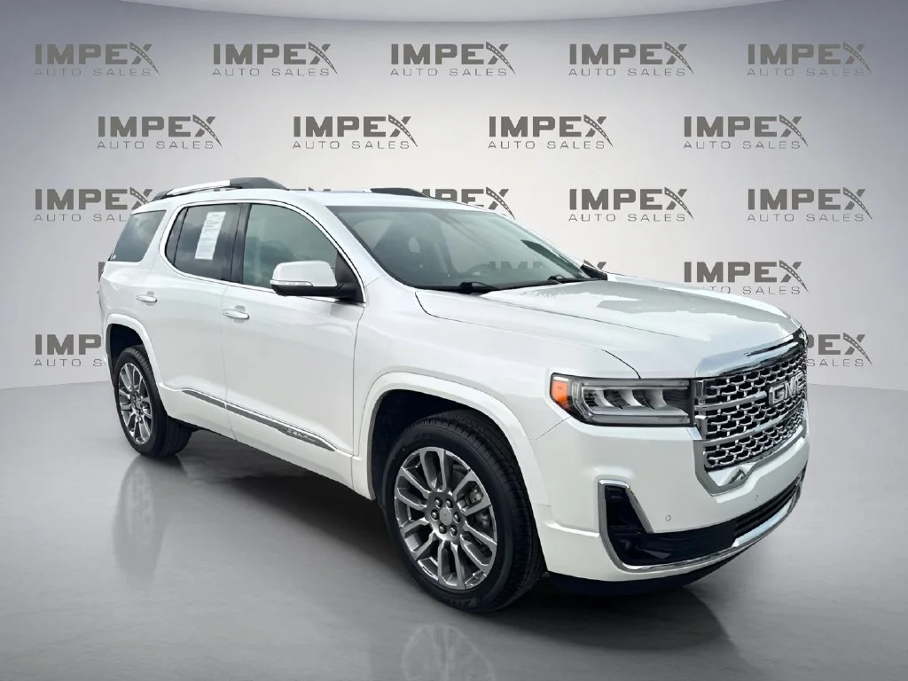 Used 2021 White GMC Denali image 4
