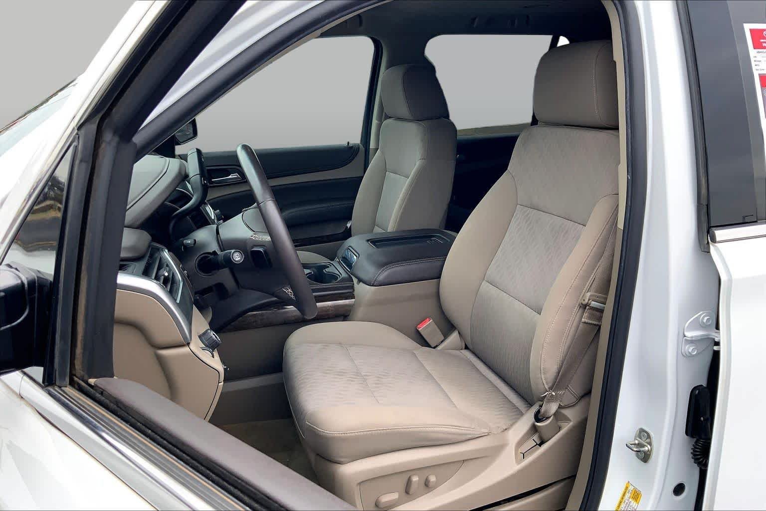 Used 2015 Summit White Chevrolet LS image 7