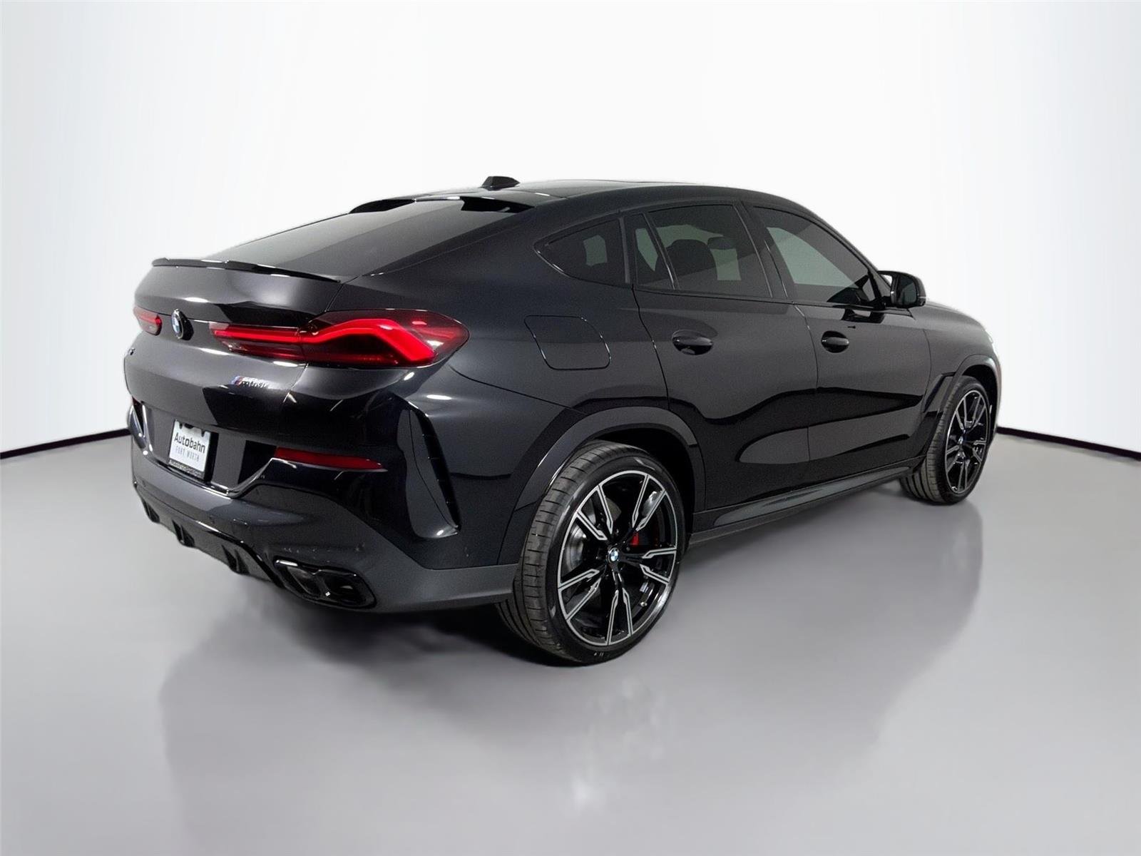 New 2027 Black Sapphire Metallic BMW M60i image 5