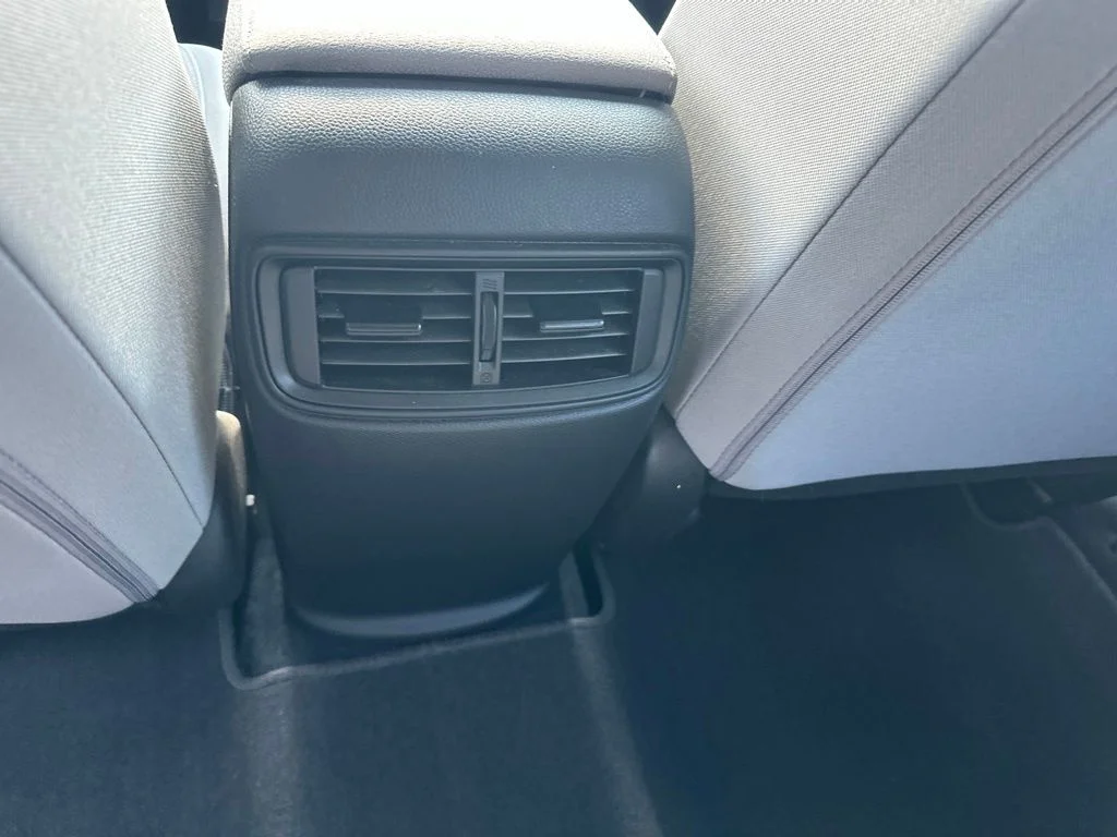 Certified Used 2019 Lunar Silver Metallic Honda LX image 16