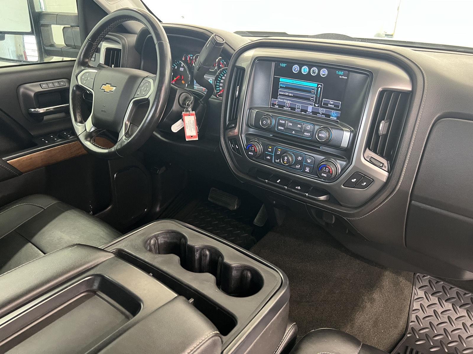 2017 Chevrolet Silverado 1500 LTZ - Photo 29