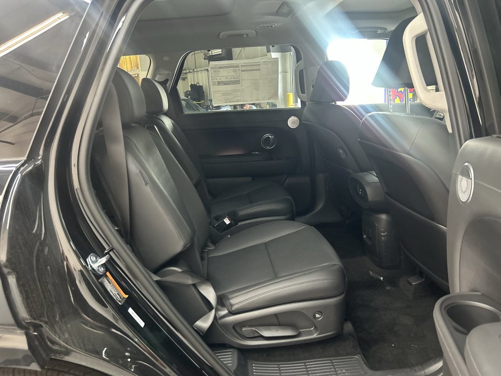 New 2026 Abyss Black Hyundai Limited AWD image 17
